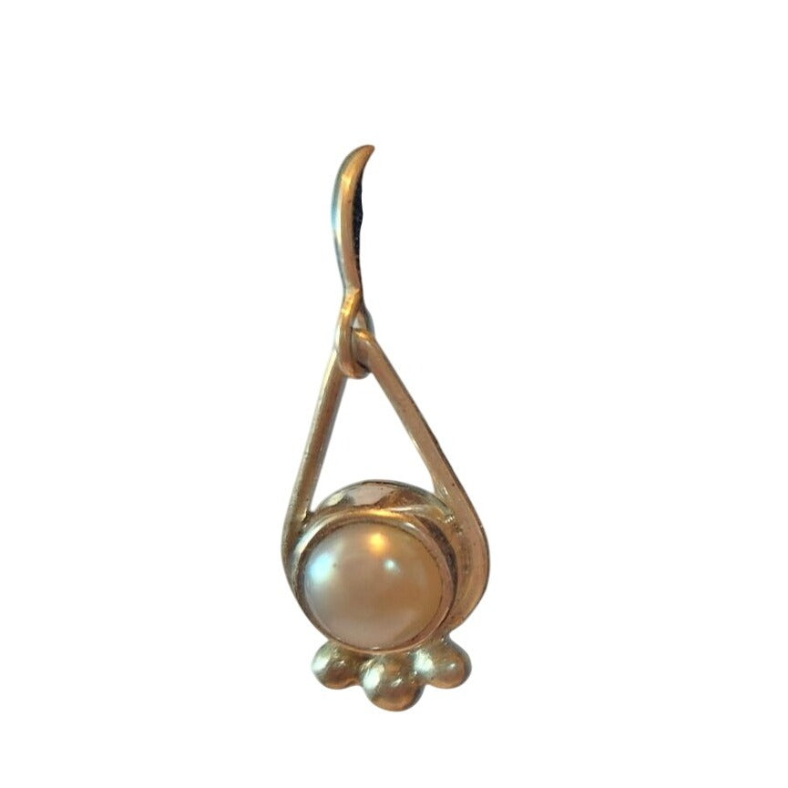 Earrings Pearl Tear Drop Post Silver Drop 5 gr Tear Drop Jerry & Fran Harr Handmade
