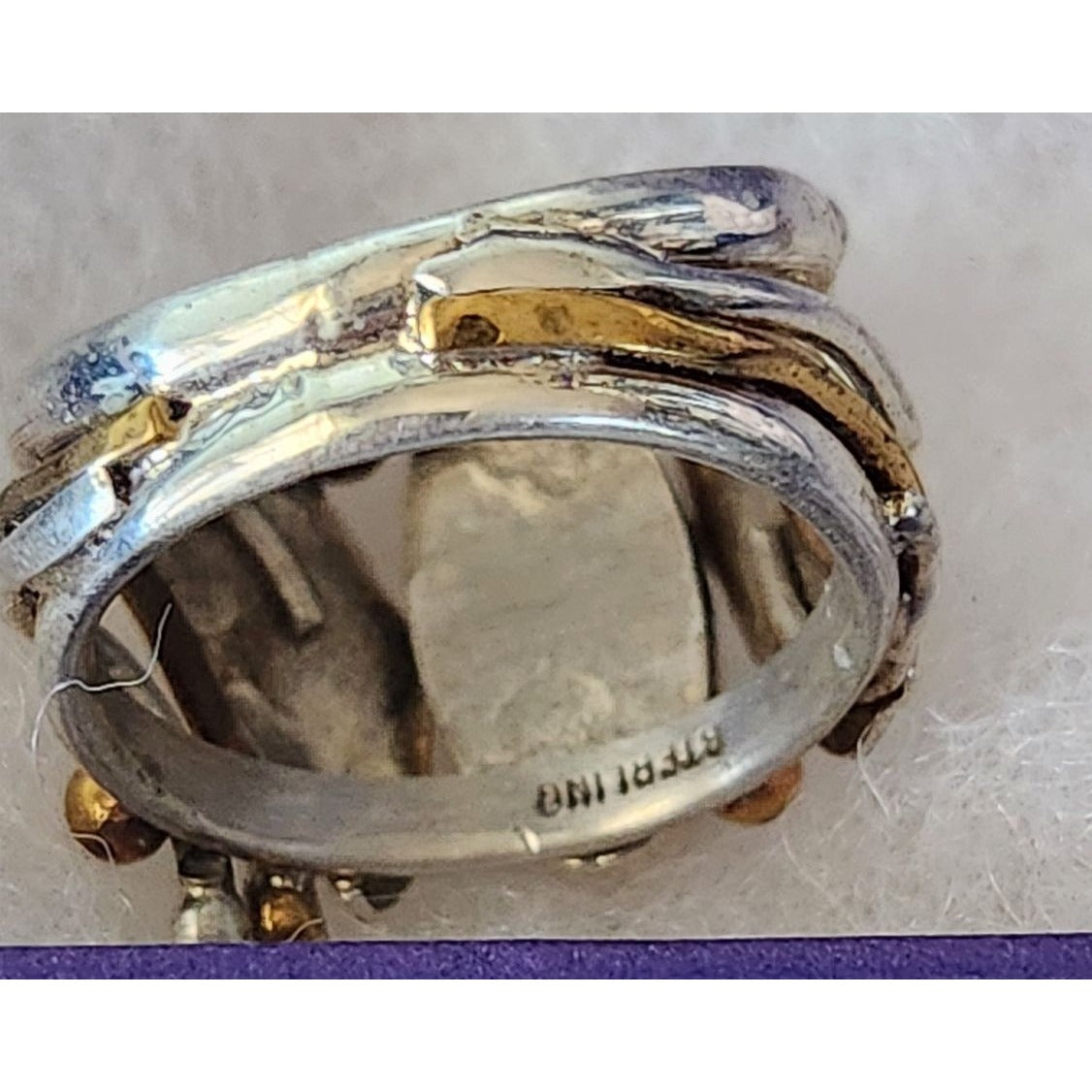 Ring Black Jade Silver Leaves Gold accents  Size 7 1/2  8.1 gr Stone 15 x 8 mm Leaves 15 x 5 mm  Jerry Fran Harr