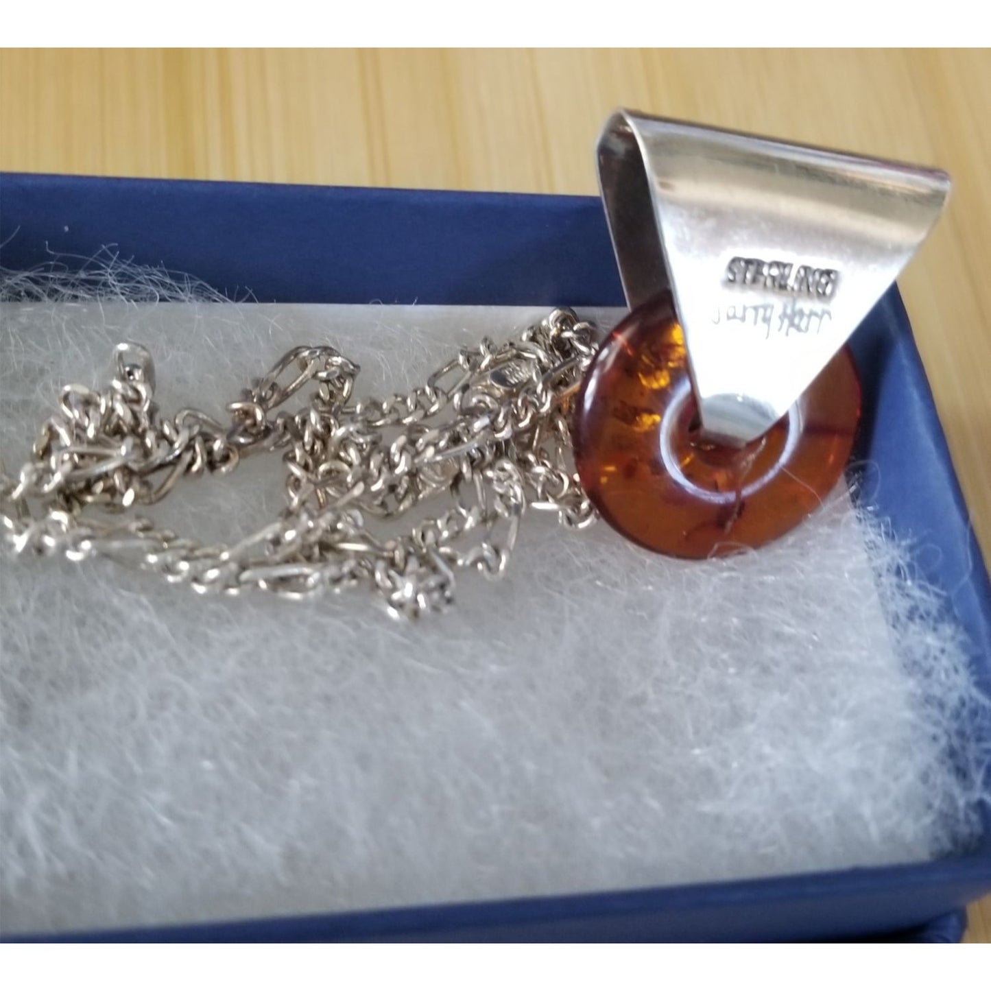 Necklace Amber Circle 9.1 gr  18 cm   Stone Silver 18" Chain 28 cm x 28 cm  Jerry Fran Harr
