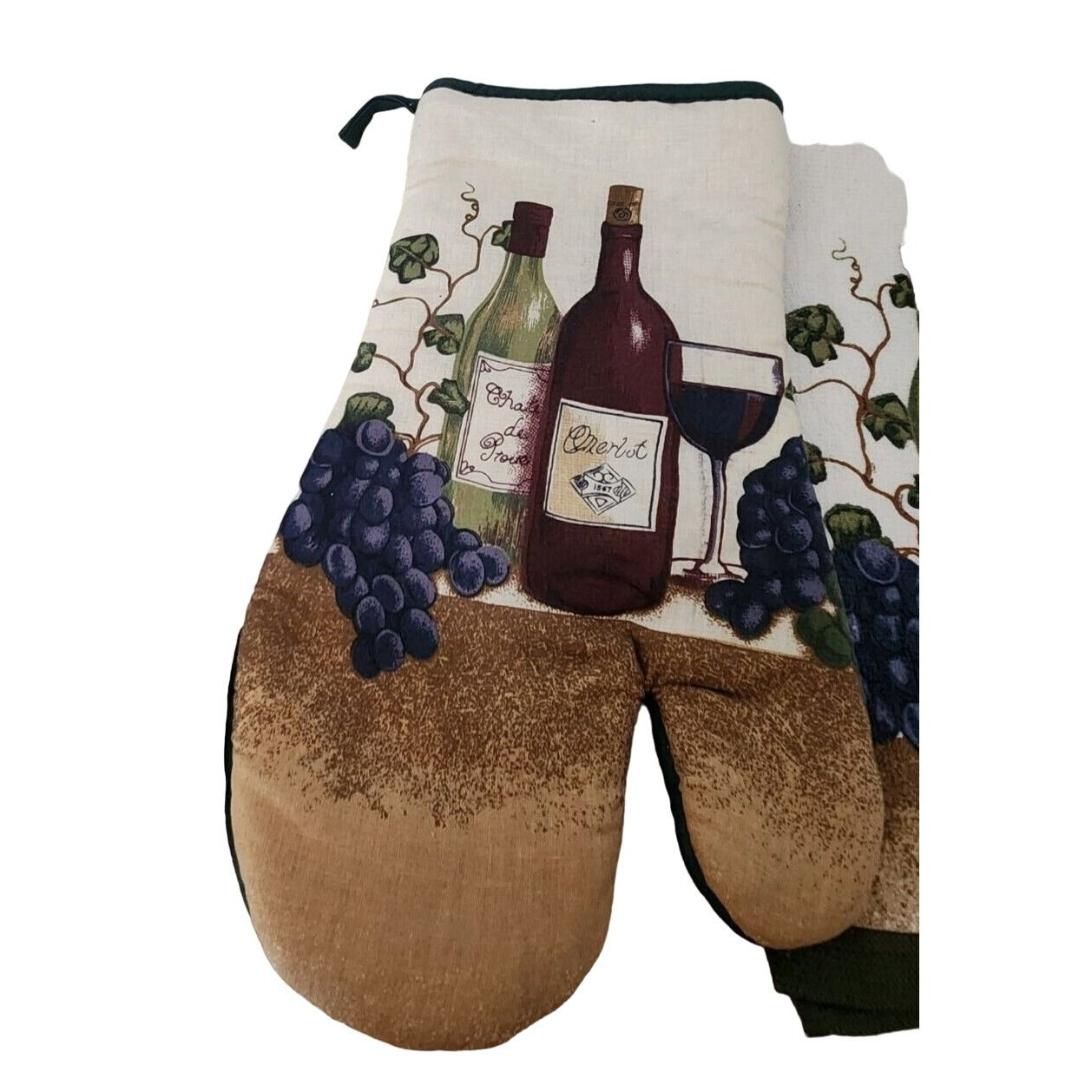 Kitchen Towel 5 Piece Set hOme Wine Bottles Glasses Grapes Green Wine  2 Towels,  2 Pot Holders, 1 Oven Mitt