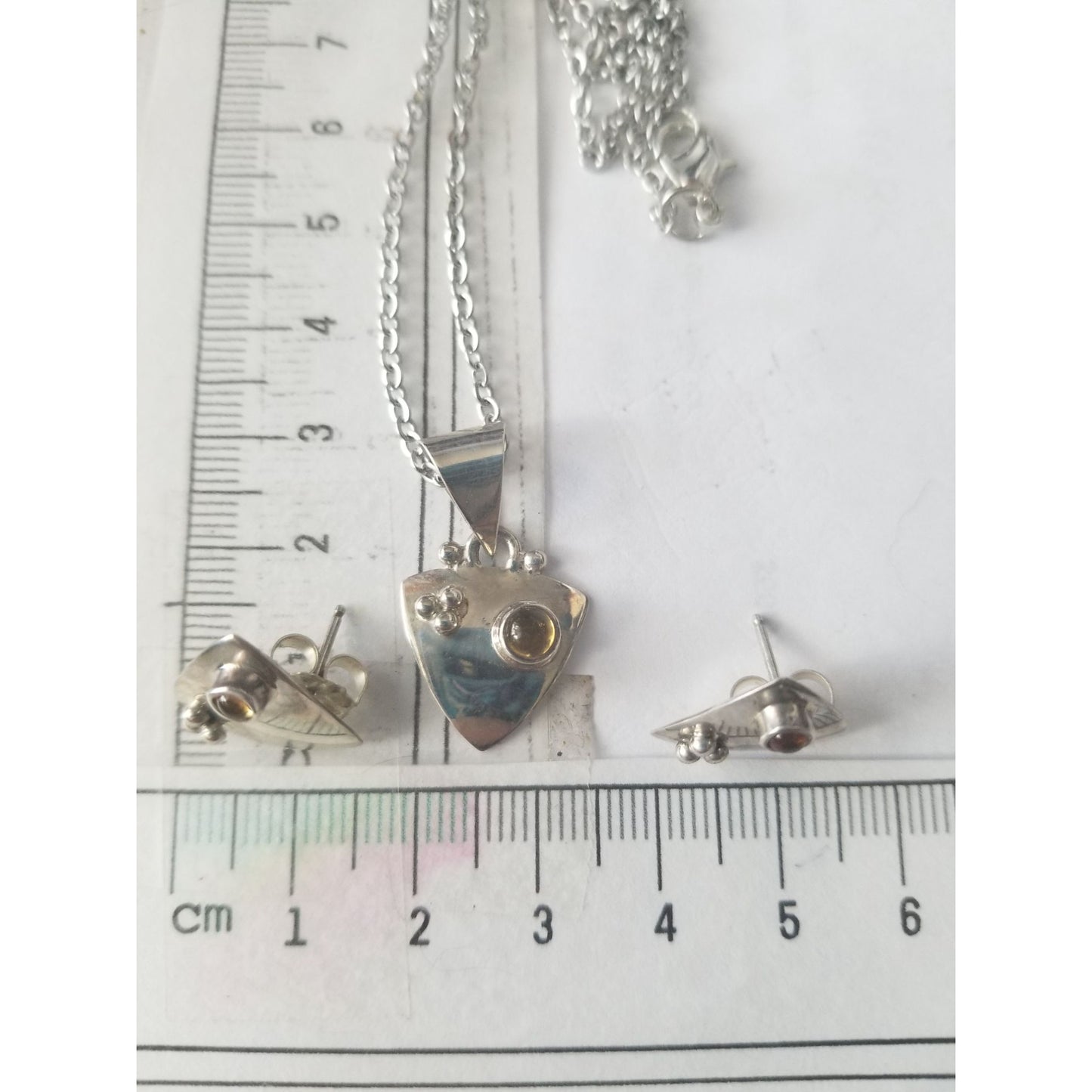 3 Pcs Amber Earrings Necklace Silver  7.4 gr 37 ct  1.5 x 1.5 cm 2 cm  x 3 cm  16" chain