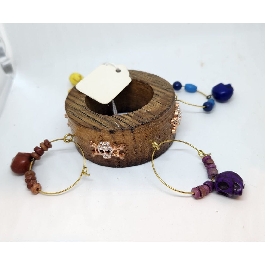 Colorful Skull-Themed Wine Glass Charms Set - 4 Unique Charms With Beads & Wood Holder